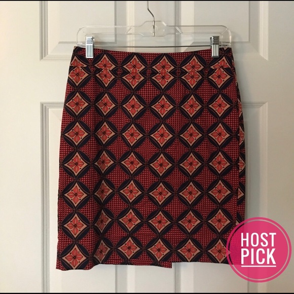 Ann Taylor Factory Dresses & Skirts - ❌SOLD❌ Ann Taylor Geometric Pencil Skirt